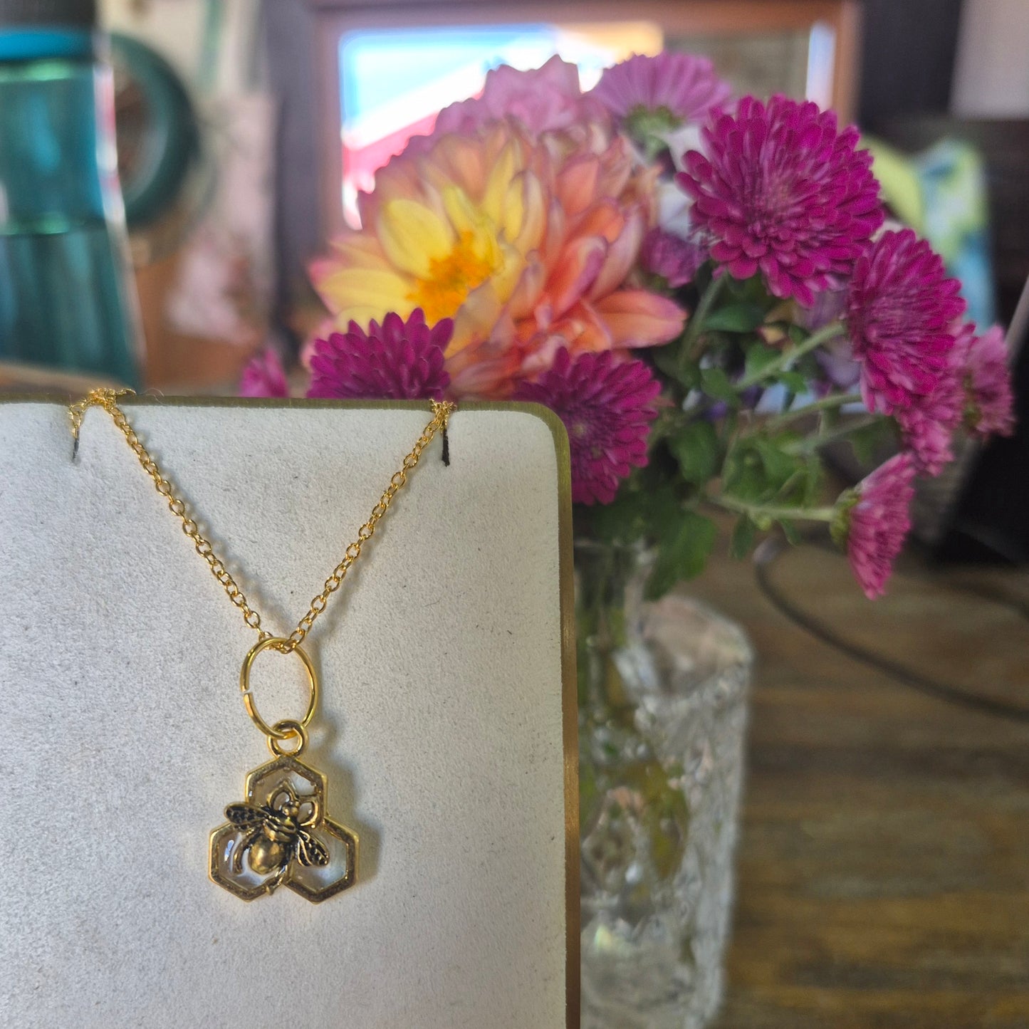 Clear resin honeycomb and bee necklace (3 honeycomb long)