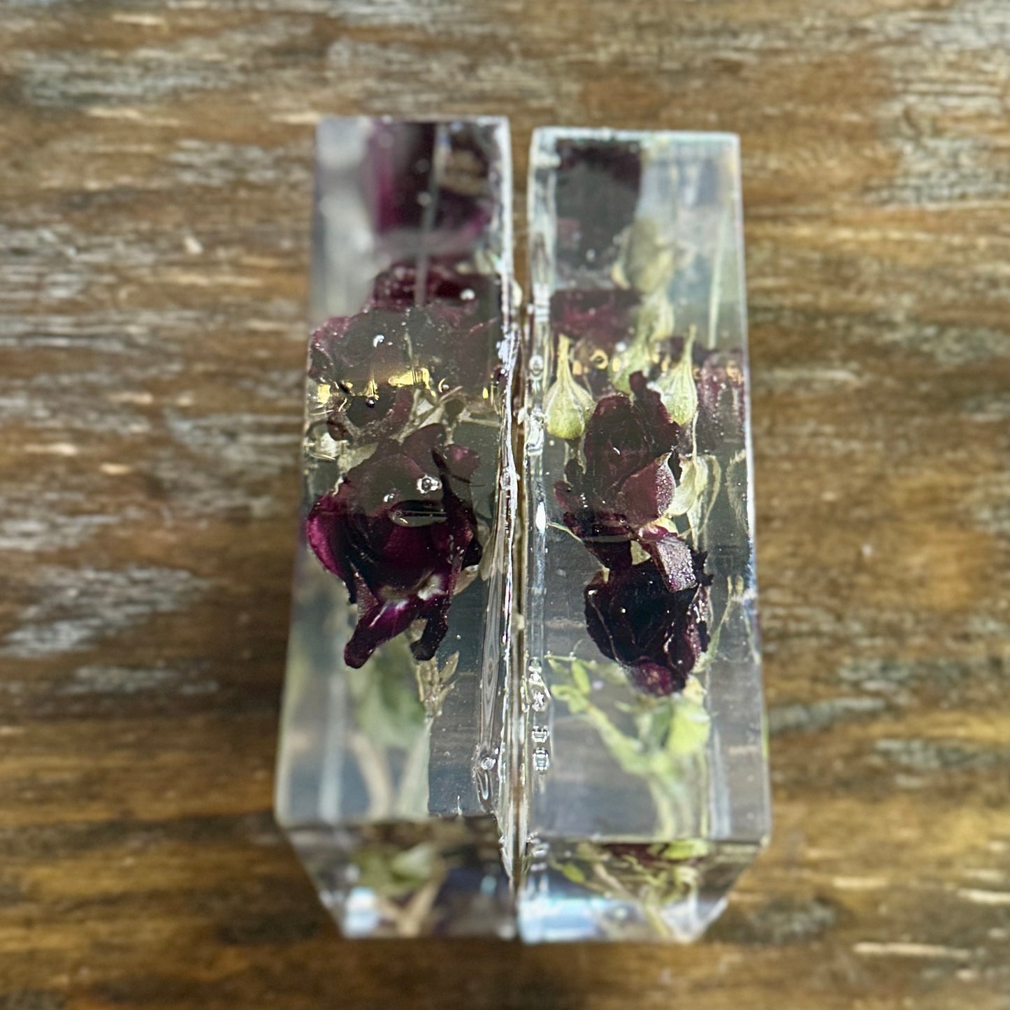Red rose resin bookends