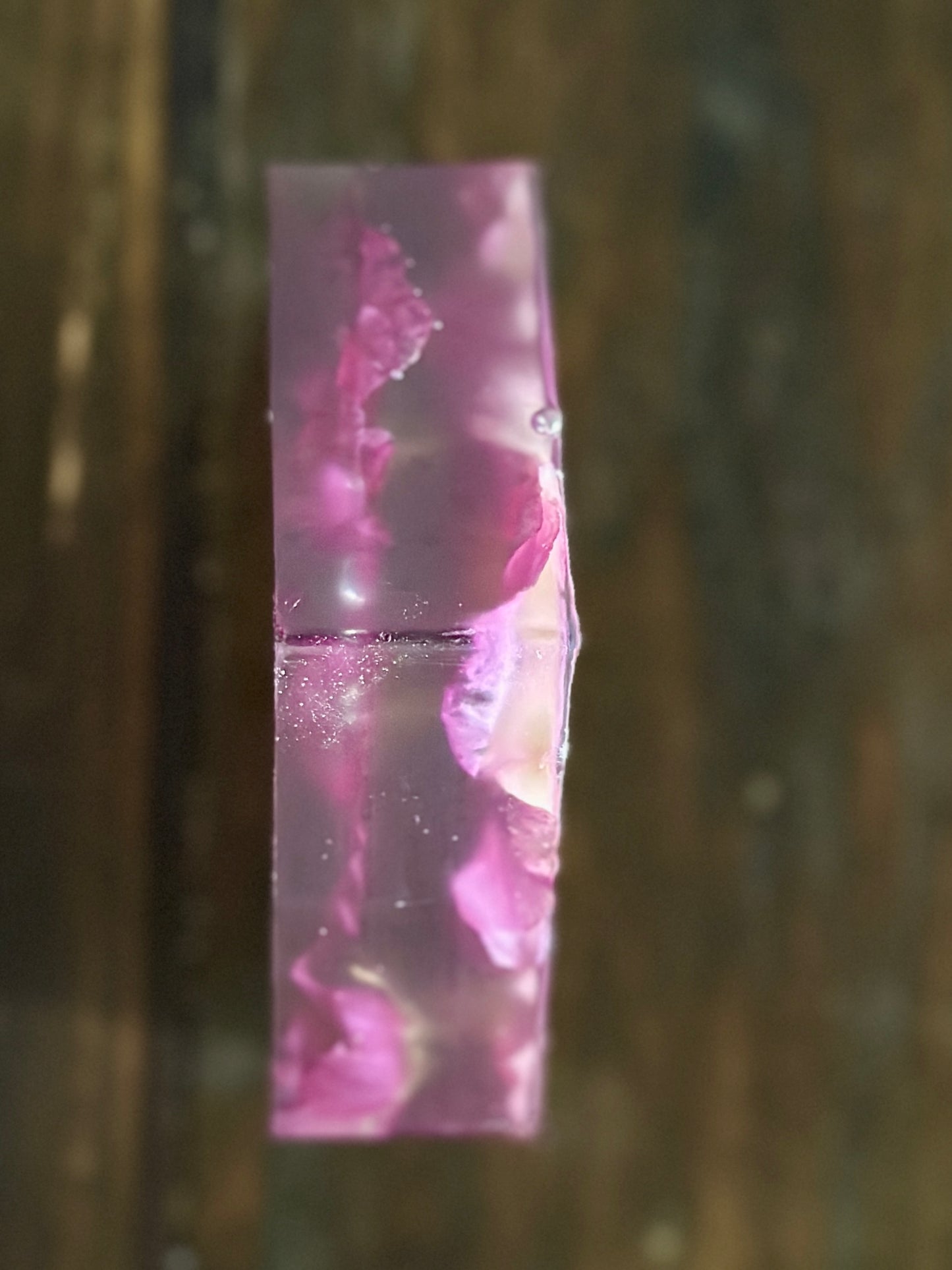 Pink roses resin house