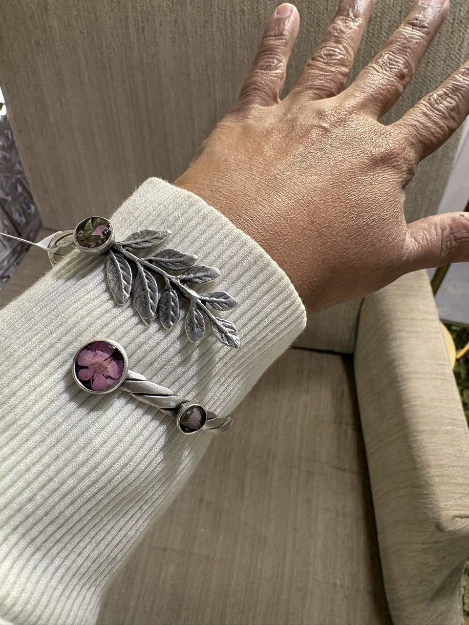 Winter 2025 botanical bracelet (silver leaves and pink)
