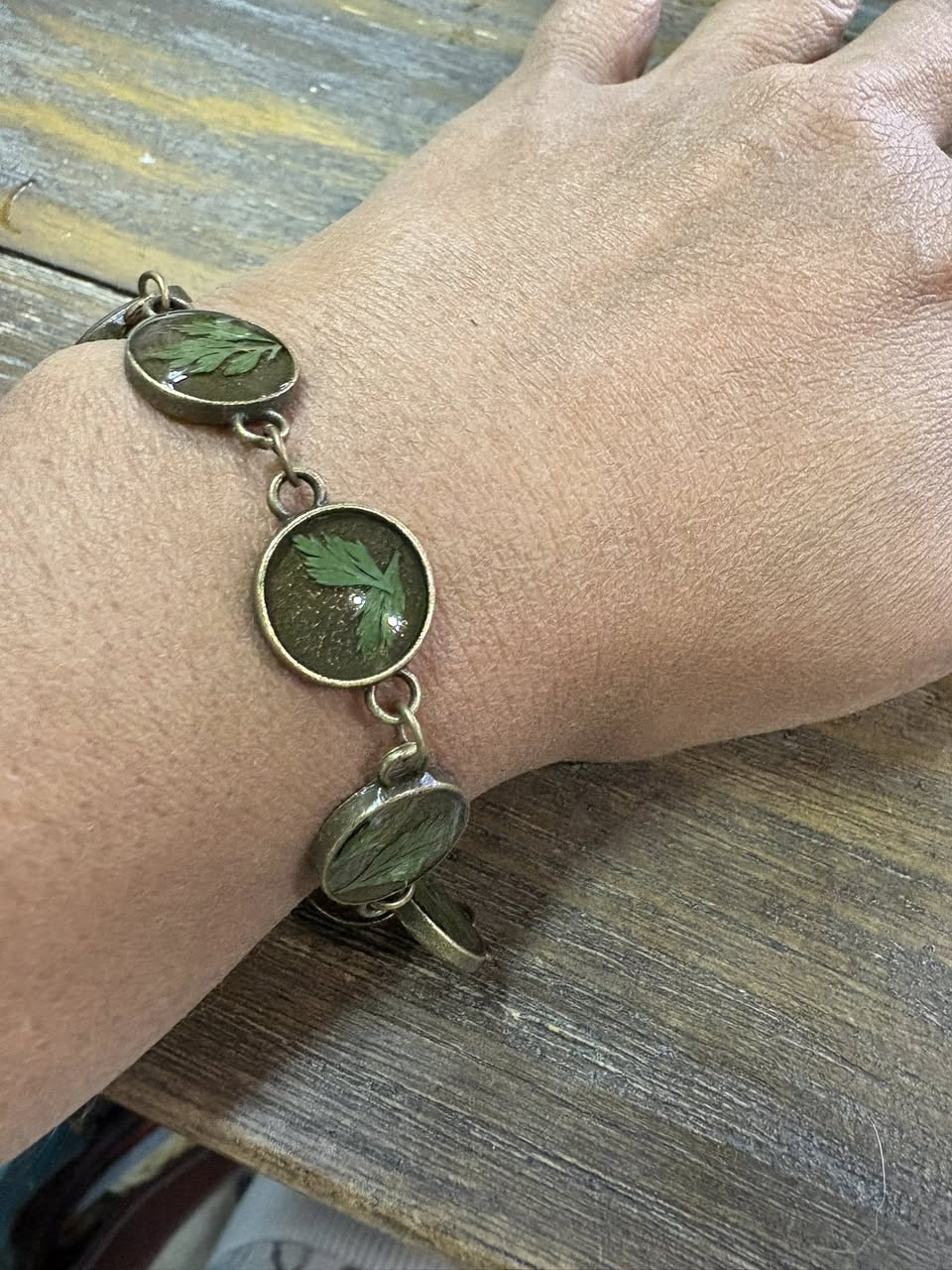 Winter 2025 botanical bracelet (green and bronze)
