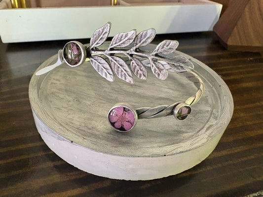 Winter 2025 botanical bracelet (silver leaves and pink)