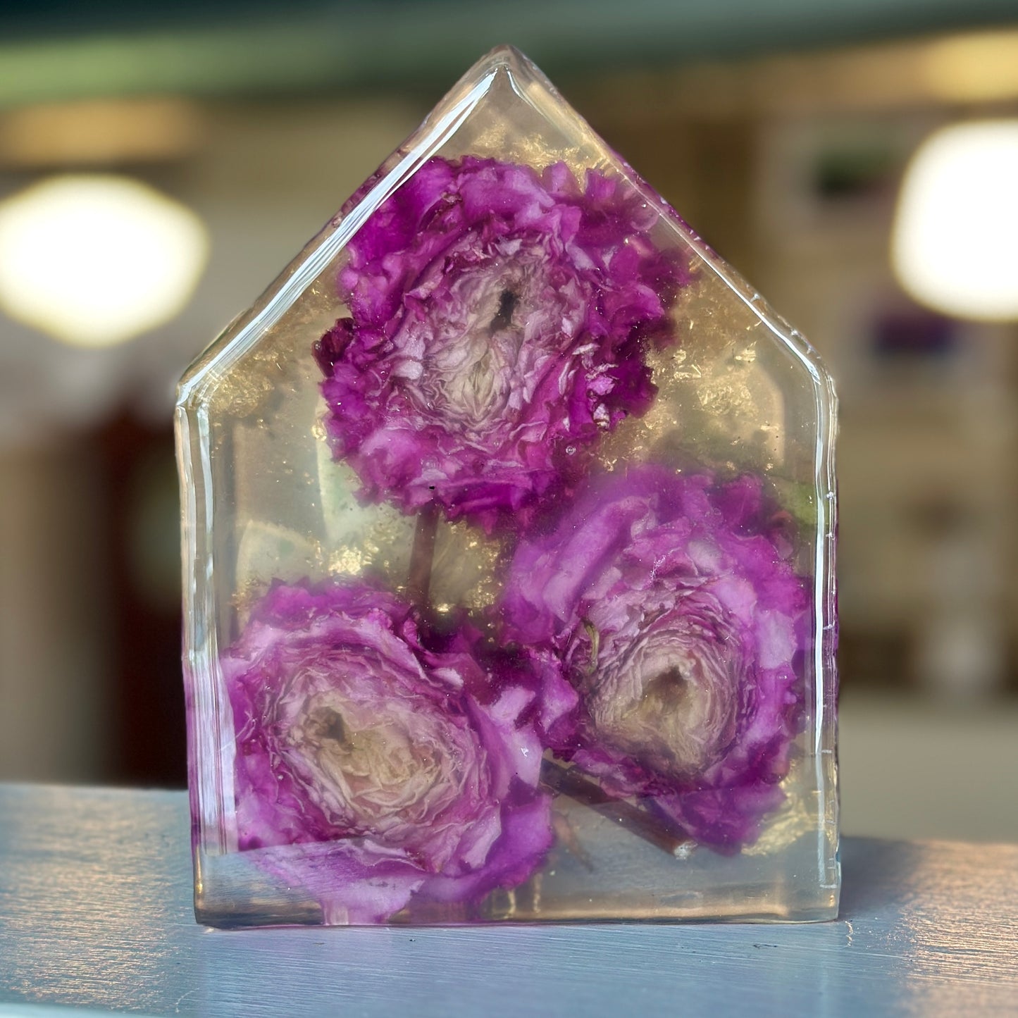 Pink rose trio resin house
