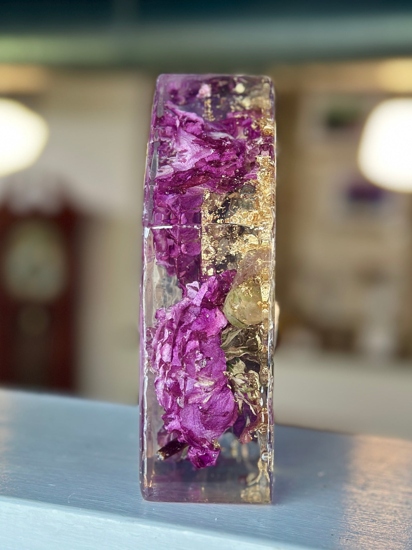Pink rose trio resin house