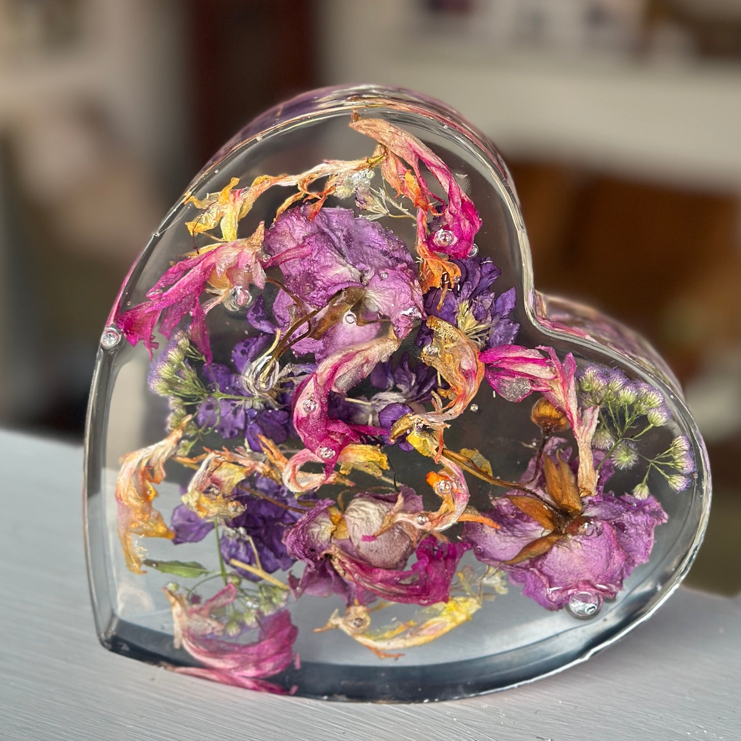 Mixed floral resin heart (medium)
