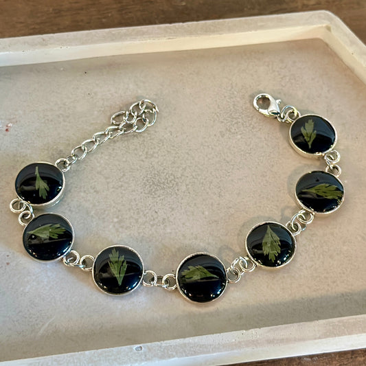 Dark Elf bracelet 1