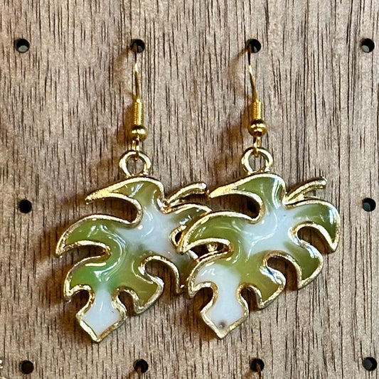 Monstera earrings 2