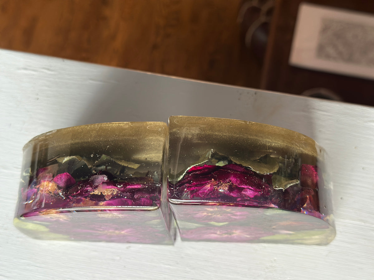 Rose and gold resin bookends