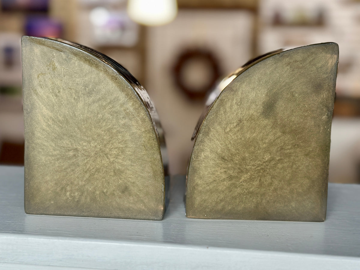 Rose and gold resin bookends