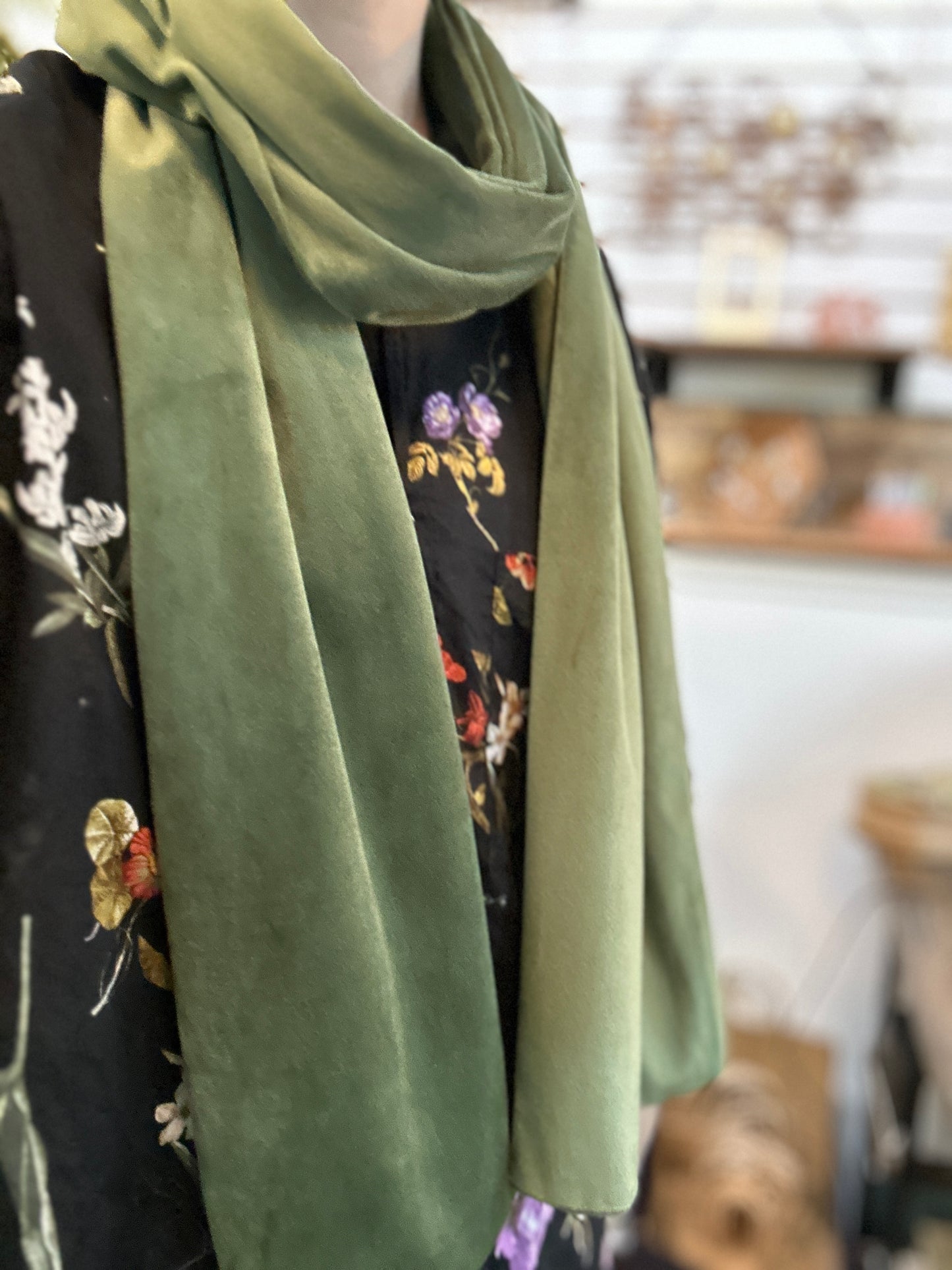 Handmade Scarf - Green Velvety
