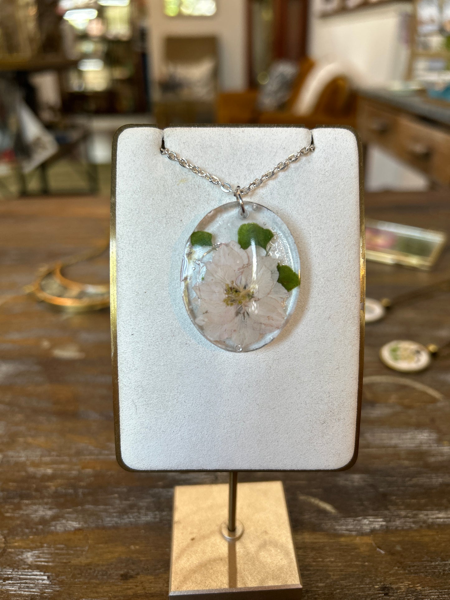 Resin Botanical Necklace - White Oval