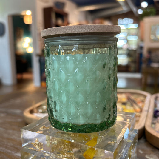 Rainy Night in the Fin Forest candle (scented, diamond pattern)