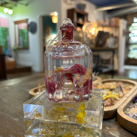 Resin flower lantern - pink