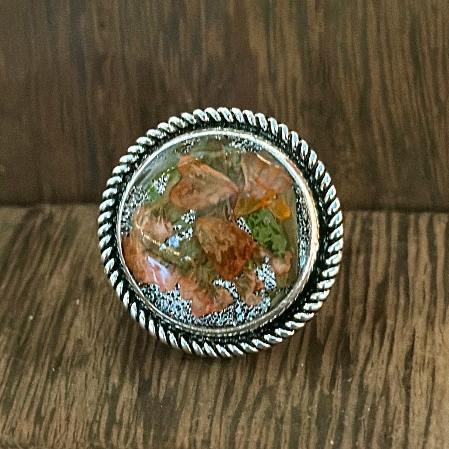 Autumn botanical ring in round, silver setting