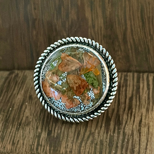 Autumn botanical ring in round, silver setting