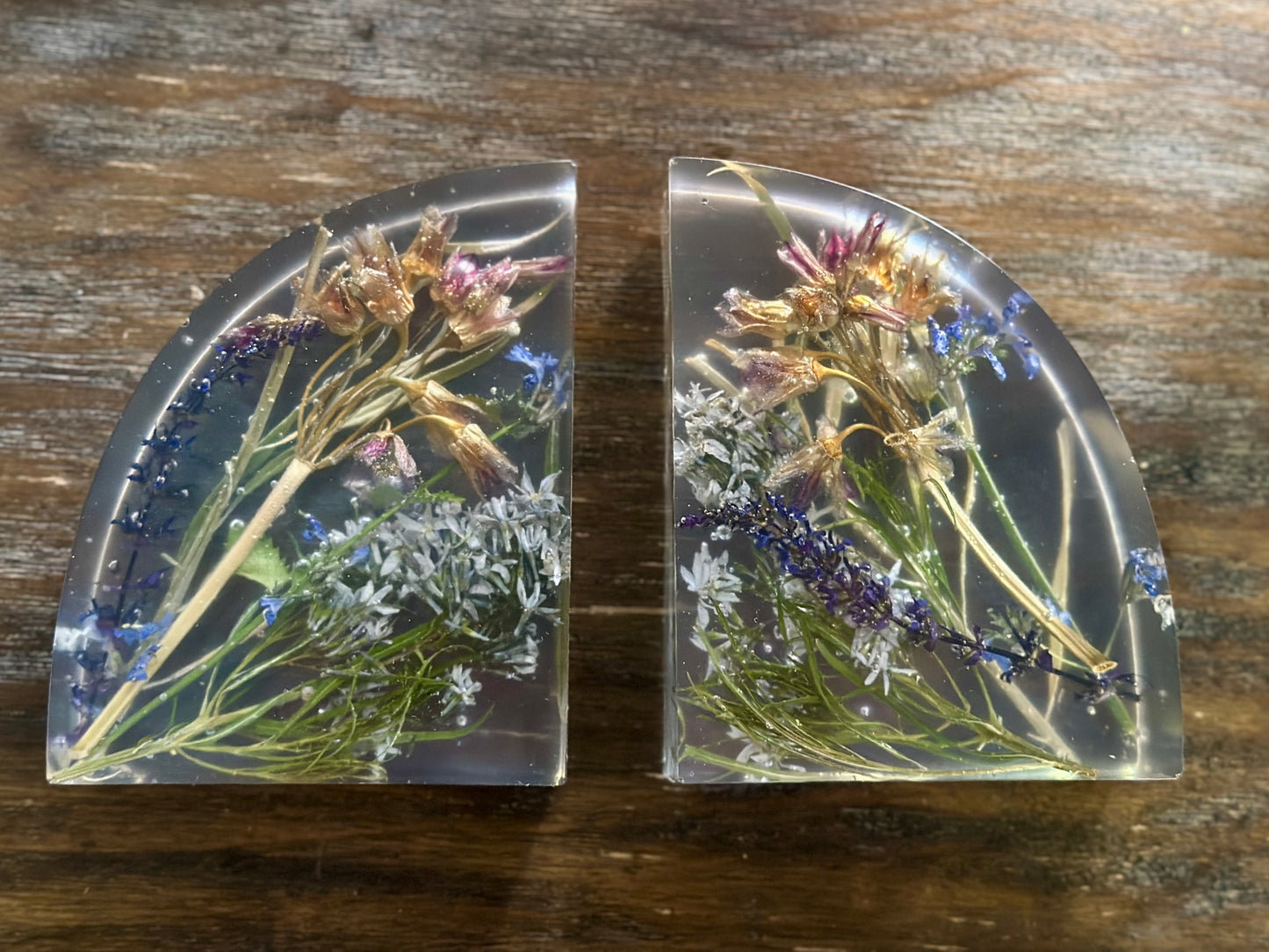 Lavender and allium resin bookends