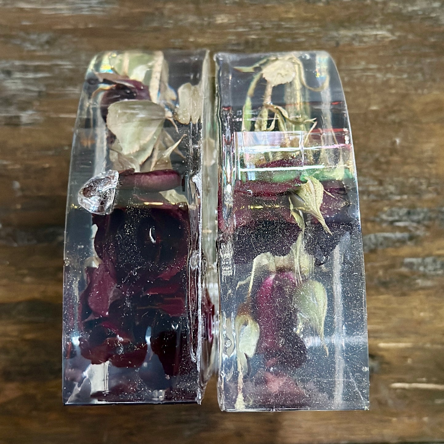 Red rose resin bookends