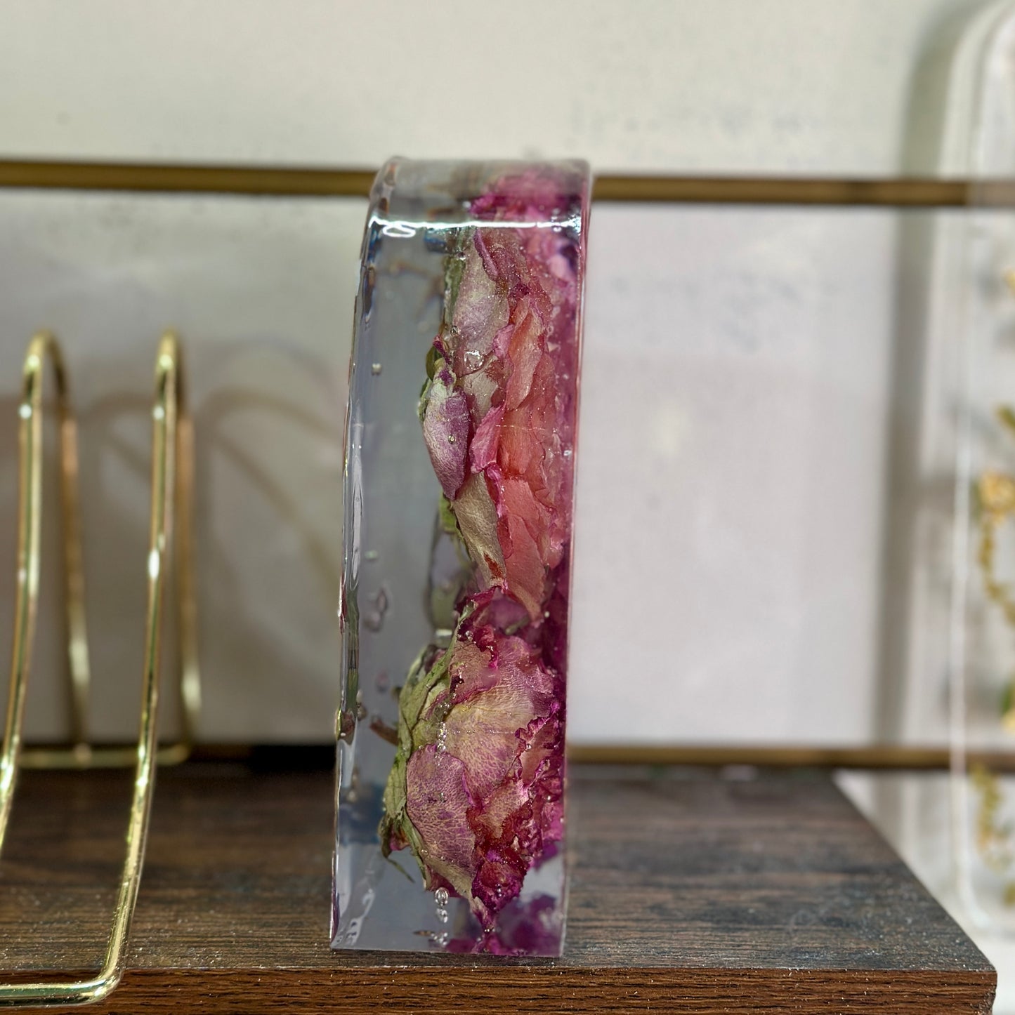 Pink roses resin arch