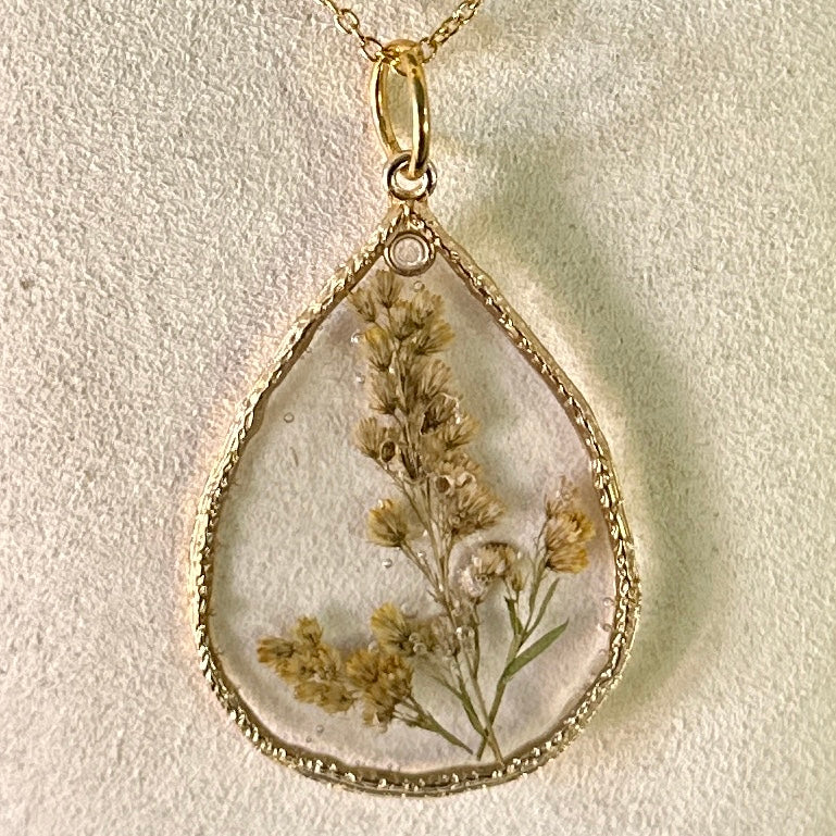 Gold-framed botanical necklace (yellow floral) 1