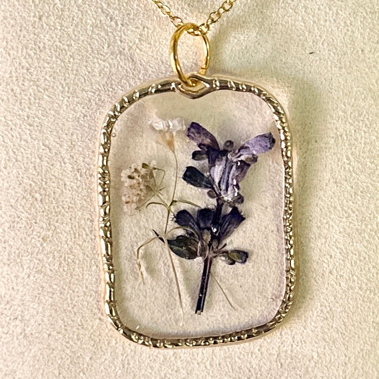 Gold-framed botanical necklace (violet and white) 2
