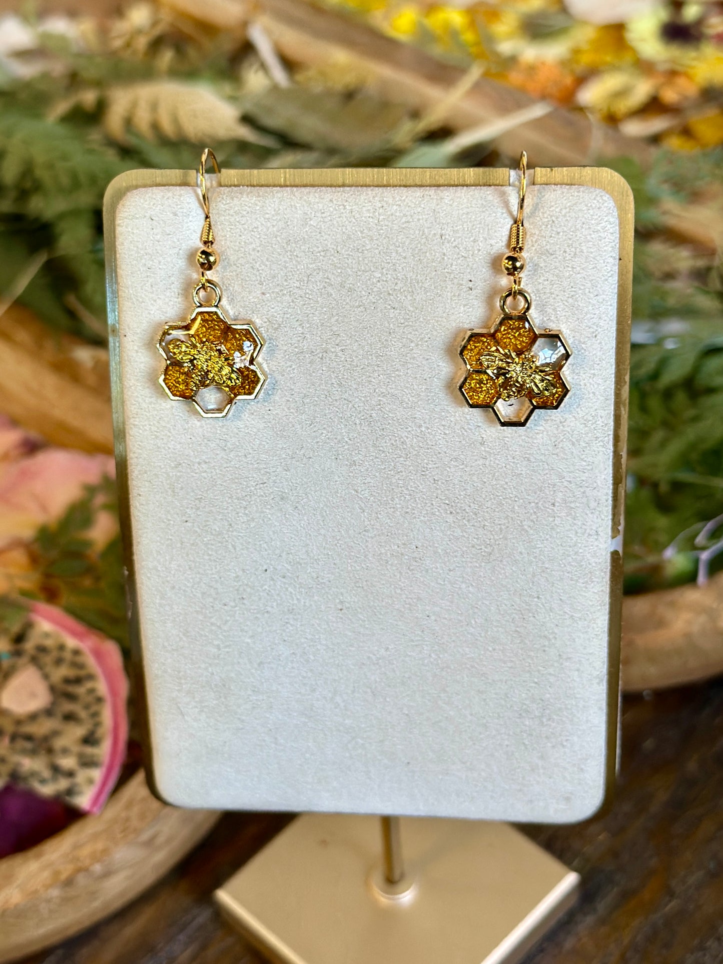 Gold and clear honeycomb and bee earrings (7 hex)