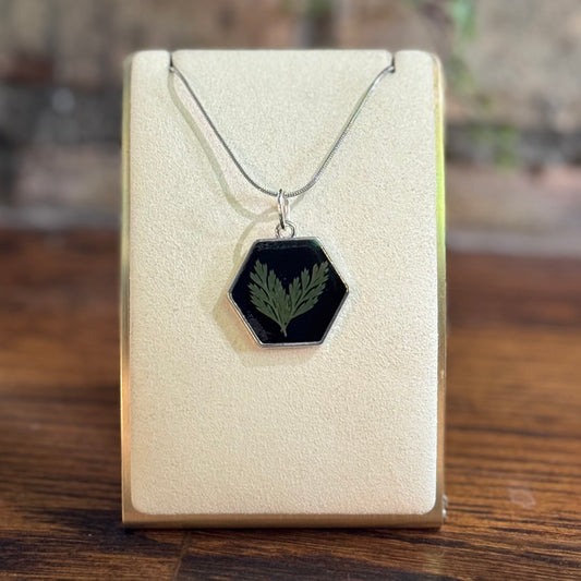 Dark Elf Necklace 2
