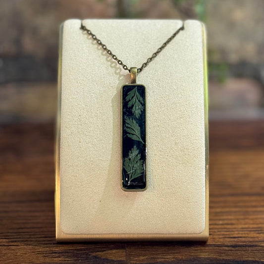 Dark Elf Necklace 4