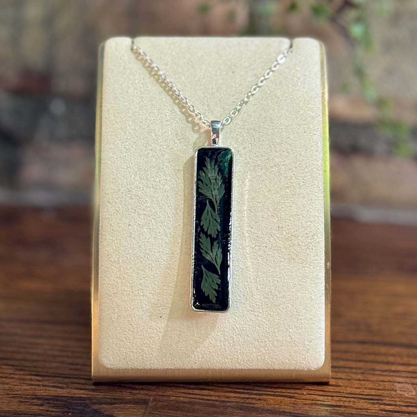Dark Elf Necklace 3